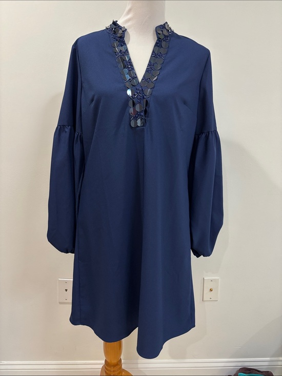 Lilly Pulitzer Dresses & Skirts - NWOT Lilly Pulitzer Navy Sequin V-Neck Long Sleeve Dress